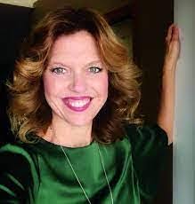 Miranda Pringle's Instagram, Twitter & Facebook