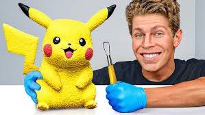 Enis Ali's Instagram, Twitter & Facebook