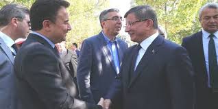 Ali babacan ve ahmet davutoğlu'nun alacağı oy yüzde 0,7. Ahmet Davutoglu Ve Ali Babacan Aylar Sonra Ilk Kez Gorustu