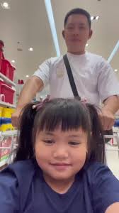 Gamit para sa Christmas Tree ni Ate Elma