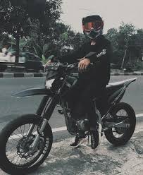 Cerita wabup sumenep ganti tunggangan moge ke motor trail sempat alami trauma hingga sensasi berbeda halaman all kompa. Pin Su Kutipan Sahabat