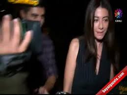 Uçankuş tv'nin iddialı magazin programı 'i̇ki kadın arasında' bu akşam gündemi kanatlarının altına alıyor. Azra Akin Ve Basak Dizer Pisti Oldu