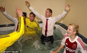 Koeman is one of the best coaches. Ajax Footballer Drops Trophy From Bus Maarten Stekelenburg Does A Sergio Ramos Daily Mail Online