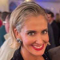 Jenn Temple's Instagram, Twitter & Facebook