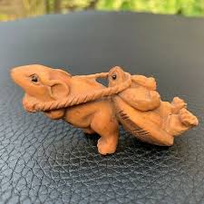 View interior and exterior paint colors and color palettes. Antique Japanese Carved Boxwood Okimono Netsuke Mouse Turtle Signed Meiji 19c Ebay