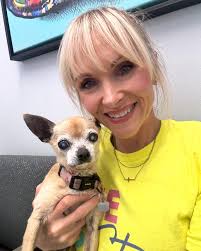 Happy 16th to my ride-or-die! 🎉🎂🥳💖 My first born. The only one who's  ever been loyal. My bestie. My shadow. It's been hard watching her get old.  This year particularly (this year