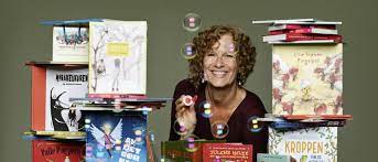 Marianne iben hansen has 46 books on goodreads with 154 ratings. Podcast Poesi For Born Rim Rytme Form Med Marianne Iben Hansen Litteratursiden