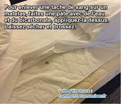 Le bicarbonate de soude se révèle aussi efficace pour enlever une tache de sang séchée. Tache De Sang Sur Un Matelas L Astuce Pour L Enlever Facilement