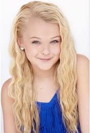 She was previously a contestant on abby's ultimate dance competition in its second season, finishing in fifth place. Jojo Siwa Bio Age Height Weight Body Measurements Net Worth Idolwiki Com