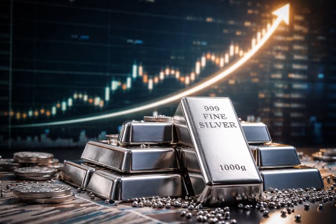 Silver Market Faces Rate Headwinds as September Closes