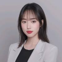 Darla Moss's Instagram, Twitter & Facebook