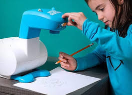 It also includes pens, paper, and a manual for children who have not used the pneumograph kit before. 39 Christmas Gifts For 10 Year Old Girls New Toys And Fun Gift Ideas Toy Notes