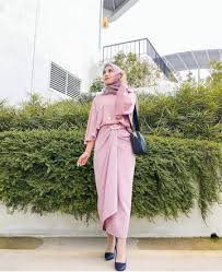 Koleksi set sedondon untuk bridesmaid korang. 13 Pilihan Baju Bridesmaid Dibawah Seratus Ribu