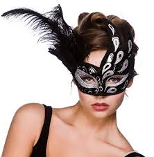 Make your own masquerade mask in just a few simple steps. 18 Creative Mask Tutorials Great For Every Masquerade