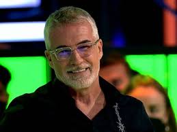 David Cantero como jamás se vio en TV: deja a todos impactados en el plató  de 'Mediafest'