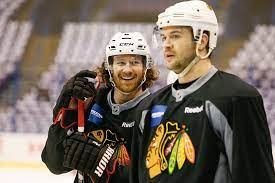 Brent seabrook and andrew shaw,. Duncan Keith Has Some Fun With Brent Seabrook During Friday S Morning Skate Blackhawks Chicago Blackhawks Hockey Chicago Blackhawks