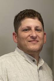 Paul Hanchett's Instagram, Twitter & Facebook