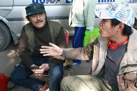 Một thời mới đó ngày hôm qua thôi, tưởng gần mà đã rất xa.tạm biệt anh nhé anh lê hồng giang, nếu kiếp sau còn có duyên nghiệp lớp chúng mình sẽ lại tụ hội. Con Trai Ns Giang Coi Chia Sáº» Giá»¯a Máº¥t Mat Ba Khong Con Má»‡t Má»i