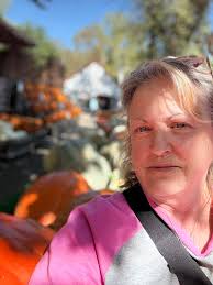 Hi! I'm new to this group. I recently joined because I'd like to learn and  possibly purchase lapidary equipment.