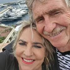 What is the ONE must have, can't miss food to have at Oktoberfest ??