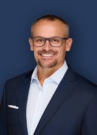 Meet our Investment & Financial Advisor Team