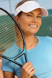 Freie kommerzielle nutzung keine namensnennung bilder in höchster qualität. Portrait Der Hubschen Tennisspielerin Lacheln Blick In Die Kamera Lizenzfreie Fotos Bilder Und Stock Fotografie Image 12174763