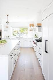 cabinets with oil rubbed bronze pulls