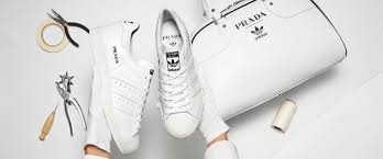 Коллекция детали backstage первый ряд. Prada For Adidas Limited Edition Prada