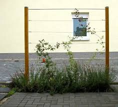 Pin Von Katrin Birngruber Auf Garten In 2020 Sichtschutz Garten Holz Rankgitter Sichtschutz Pflanzen