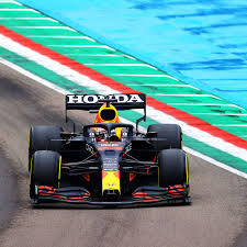 As a new race for the 2022 formula 1 season, the miami grand prix is sure to be a spectacular event! Formula 1 Racing Hard Rock Stadium To Host Miami Grand Prix In 2022 The Phinsider