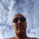 Dario Ross's Instagram, Twitter & Facebook