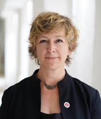 Marie Compere's Instagram, Twitter & Facebook