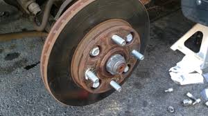 how to replace a wheel stud in a honda accord youtube how to replace a wheel stud in a honda accord