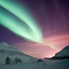 Jein… dies kann ich nicht vollständig beantworten. Nordlichter In Tromso In Norwegen Gruss Von Der Sonne Der Spiegel
