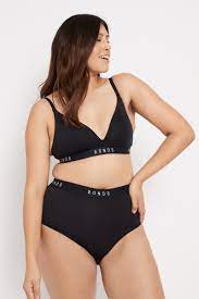 Girls can lounge around in their range of one of the most popular underwear brands in all of australia, browse the comfortable collection online at best&less and grab bonds underwear. Bonds Originals Hi Top Womens Underwear Wvgka