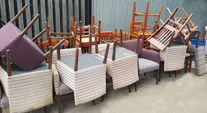 Classic solid wooden dining table and 4 chairs set kitchen home. Secondhand Chairs And Tables Pub And Bar Furniture 50x Pub Restaurant Chairs Berkshire