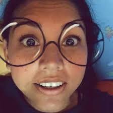 Vicky Rey's Instagram, Twitter & Facebook