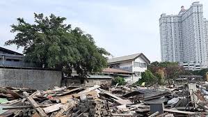 Cari daftar investasi tanah dijual di solo dari agen pilihan. Kecewa Warga Kena Penggusuran Di Sunter Ungkit Yasinan Untuk Anies Kala Pilkada 2017