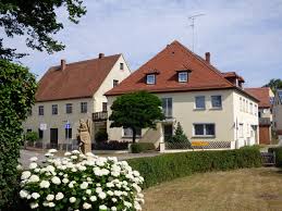 Attraktive wohnhäuser zum kauf für jedes budget, auch von privat! Gebaudeensemble In Petersaurach Ot Brenner Immobilien Gmbh