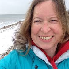 Pearl Howie (@PearlEscapes)