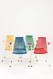 4 Stapelbare Spaghetti Gartenstuhle Okay Art Coole Mobel Gartenstuhle Stuhle