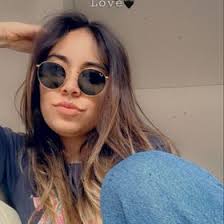 Paula Caceres (caceres2329)