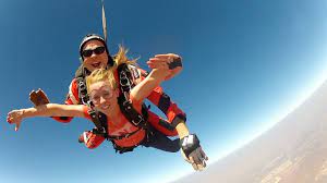 Topless Skydive | Life's a Beach | Earth Touch News