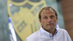 His college and professional life were rough and he may have an francesc arnau is leading his position as one of the best professionals among the top association football player. Sz7qeyq9 Zodim