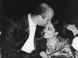 Anupam kher as sanjoy kapoor: A6wpeudrb7ydym