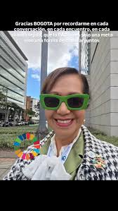 Misión 2025 EDUCAR PARA LA PAZ Thank you, President Mary Shuttleworth,  Ed.D., for your love, warmth, and closeness. Your leadership not only  honors the defense of human rights, but also inspires those