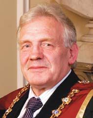 UCC ALUMNI 165926 Newsletter.qxd