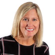 Jennifer Seechock participates in panel discussion