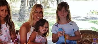 Según informó neumann, el deportista tan sólo la llamó. El Picante Mensaje De Nicole Neumann Para Sus Hijas Mientras Estan En Lo De Cubero Diario San Rafael