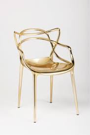 Kartell Master Chair By Philippe Starck A Hybrid Of Three Iconic Chair Designs By Twentieth Century Designers Arne Jac Koltuklar Mobilya Tasarimi Ev Dekoru